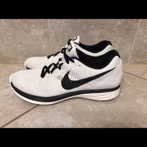 Men’s Nike Flyknit Lunar 3 size 10 white/black